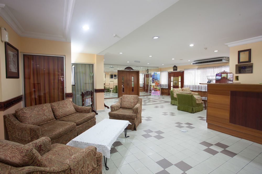 Hotel Seri Malaysia Джохор Бахру Екстериор снимка