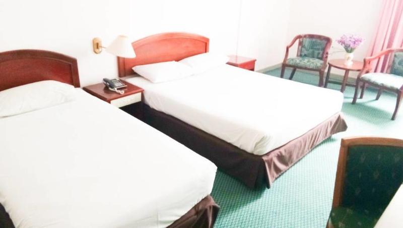 Hotel Seri Malaysia Джохор Бахру Екстериор снимка